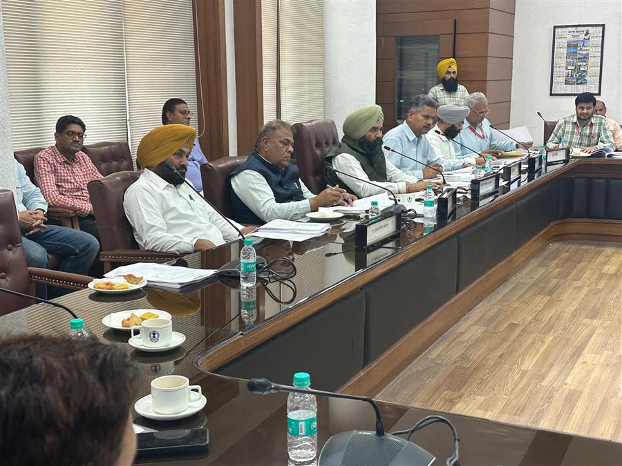 डिप्टी स्पीकर रौड़ी ने पंजाब भर में जनकल्याण योजनाओं को पूरी तरह लागू करने के दिए निर्देश