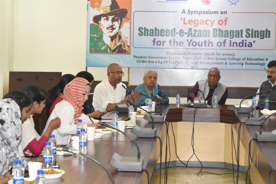 भारत के युवाओं के लिए शहीद-ए-आजम भगत सिंह की विरासत पर सिंपोजियम का आयोजन