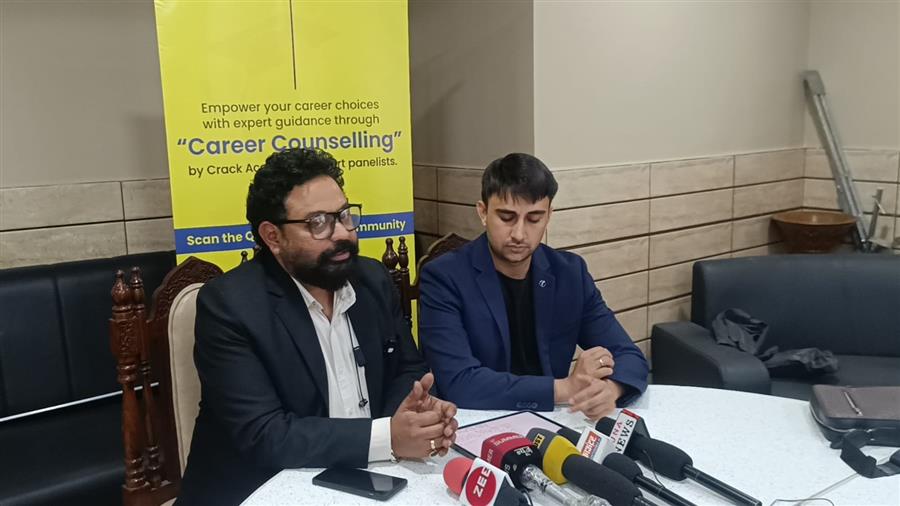 हिमाचल में शिक्षा सुधार की नई पहल, सीएम ने जनता से मांगा सहयोग