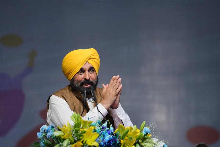 पंजाब को मिला पहला बहु-उद्देश्यीय खेल परिसर: केजरीवाल व मान ने रखी नींव