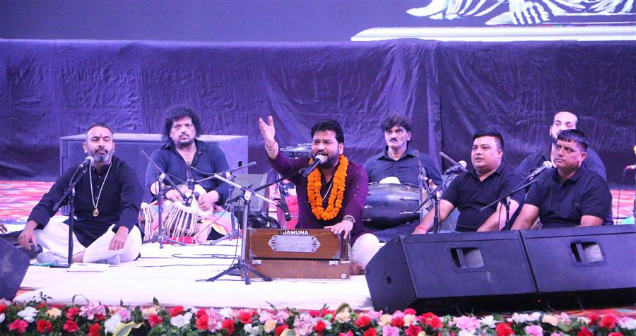 श्रद्धा और भक्ति से गूंजा पंचकूला: श्री साईं श्रद्धा भजन संध्या का हुआ भव्य आयोजन