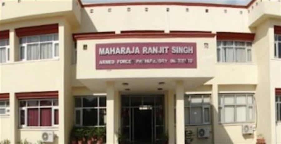 महाराजा रणजीत सिंह प्रैपरेटरी इंस्टीट्यूट के 21 कैडिटों का तीन हफ़्तों में एन. डी. ए. और अन्य रक्षा प्रशिक्षण अकैडमियों के लिए चयन