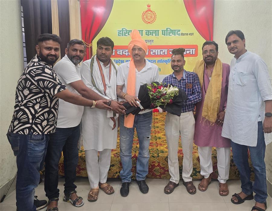 कला संगठनों ने किया गजेन्द्र फौगाट का सम्मान