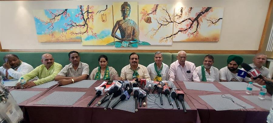 पंचकूला वासियो के साथ भेदभाव कर रही है सरकार- ओपी सिहाग 