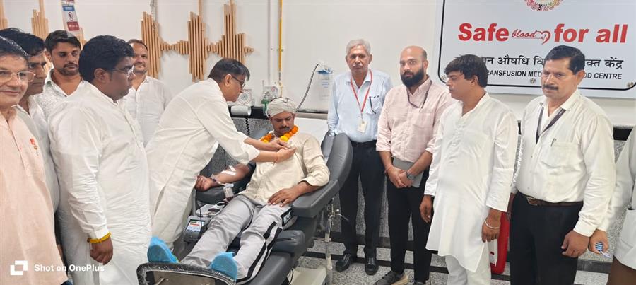 पीएम मोदी के जन्मदिन से शुरू हुआ सेवा पखवाड़ा बना महोत्सव: धनखड़