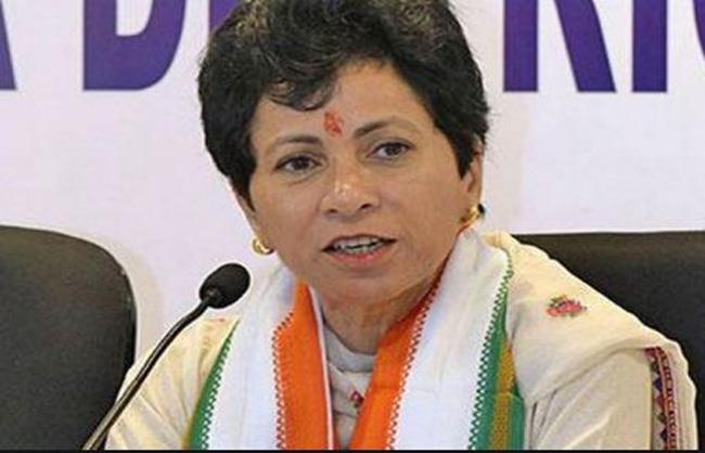 जरूरतमंद पीडि़त महिलाओं की सहायता के लिए सजगता से काम करे महिला कानूनी सलाहकार- कुमारी सैलजा