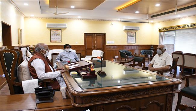 हरियाणा विश्वविद्याल विद्यार्थियों को आत्मनिर्भर बनाने की दिशा ओर 