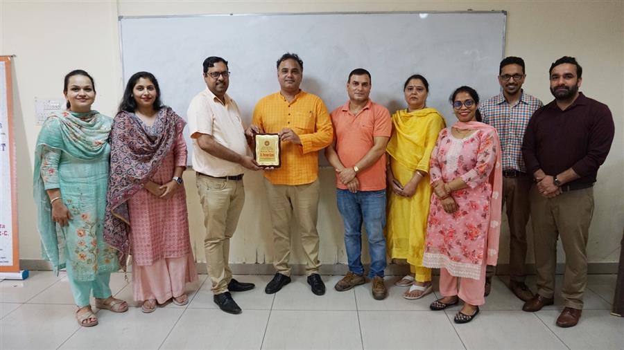 एसडी कॉलेज में अक्षय उर्जा दिवस पर दो दिवसीय कार्यक्रम संपन्न, प्रतियोगिताओं के विजेता हुए सम्मानित