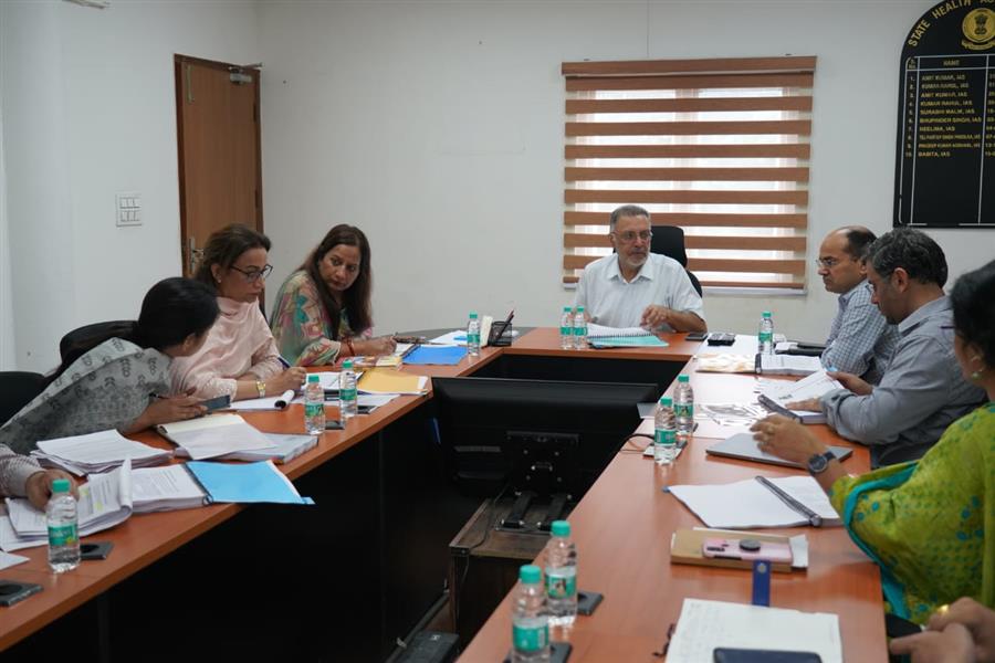 आयुष्मान भारत मुख्यमंत्री स्वास्थ्य बीमा योजना: पंजाब के स्वास्थ्य मंत्री की ओर से स्टेट हेल्थ एजेंसी को सूचीबद्ध अस्पतालों को समय पर भुगतान सुनिश्चित करने के निर्देश