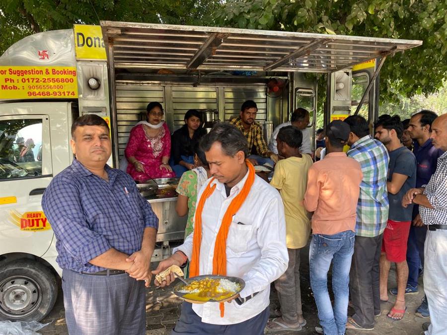 समाज सेवा के लिए जाने जाने वाले रूंगटा परिवार के सदस्य 'विशाल दशहरा महोत्सव' में मुख्य अतिथि होंगे