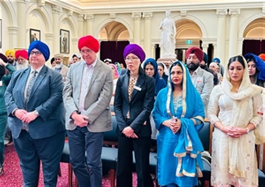 ਵਿਕਟੌਰੀਆ ਪਾਰਲੀਮੈਂਟ 'ਚ ਮਨਾਇਆ ਗਿਆ ਬੰਦੀ ਛੋੜ ਦਿਵਸ, ਵੱਖ ਵੱਖ ਰਾਜਨੀਤਿਕ, ਸਮਾਜਿਕ ਤੇ ਧਾਰਮਿਕ ਸਖਸ਼ੀਅਤਾਂ ਨੇ ਭਰੀ ਹਾਜ਼ਰੀ