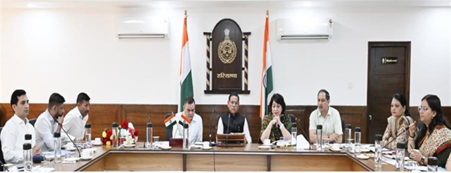 डिपो होल्डर राशन का वितरण समय पर करें , अन्यथा होगी कार्रवाई : राजेश नागर