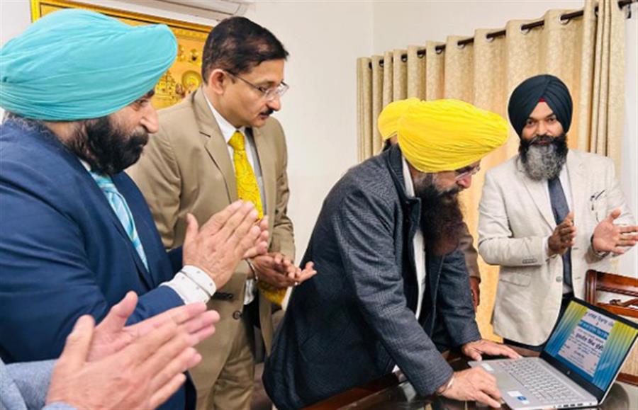 ਸੋਸ਼ਲ ਮੀਡੀਆ ਦੀ ਦੁਨੀਆ ਵਿੱਚ ਪਸ਼ੂ ਪਾਲਣ ਵਿਭਾਗ ਨੇ ਵੀ ਕੀਤੀ ਸ਼ਿਰਕਤ