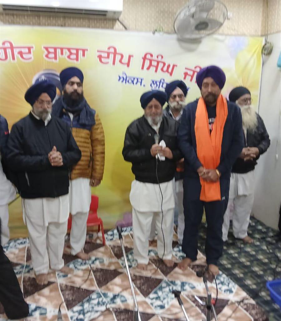 ਭਾਈ ਮੰਝ ਸੇਵਕ ਜਥੇ ਵੱਲੋ ਲੜੀਵਾਰ ਕੀਰਤਨ ਸਮਾਗਮ ਸਿਮਰਨ ਅਭਿਆਸ ਪ੍ਰੋਗਰਾਮ ਕਰਵਾਇਆ
