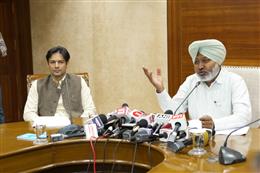 पंजाब का आबकारी राजस्व 6254 करोड़ रुपये (2022-23) से बढ़कर 10200 करोड़ रुपये (2024-25) तक पहुंचा  : हरपाल सिंह चीमा