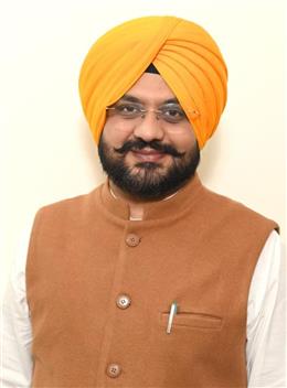 वित्त मंत्री ने बदलते पंजाब के लिए सर्वपक्षीय विकास वाला बजट पेश कियाः तरुनप्रीत सिंह सौंद