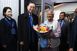 शी जिनपिंग से मिले मोहम्मद यूनुस, चीन के साथ द्विपक्षीय सहयोग मजबूत करने में जुटा बांग्लादेश