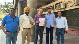 चंडीगढ़ संपत्ति खरीदारों और विक्रेताओं को सब  रजिस्ट्रार कार्यालय में निराशा