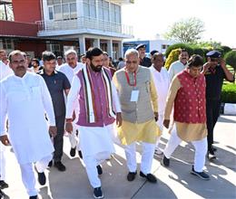 मुख्यमंत्री ने महाराजा अग्रसेन हिसार हवाई अड्डे का किया दौरा