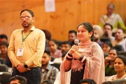  नए भर्ती शिक्षकों ने पारदर्शी तरीके से नौकरियां देने के लिए मुख्यमंत्री की सराहना की