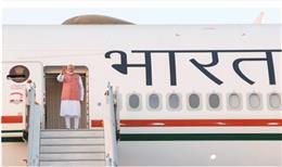 पीएम मोदी थाईलैंड के प्रधानमंत्री पैटोंगटार्न शिनावात्रा के निमंत्रण पर थाईलैंड की यात्रा पर रवाना