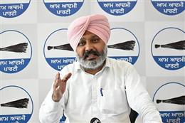 वित्त मंत्री और स्थानीय निकाय मंत्री द्वारा कर्मचारी यूनियनों के साथ मीटिंगें
