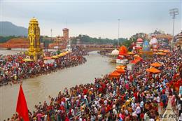 गुरु पूर्णिमा के अवसर पर केंद्र द्वारा  विशेष  संगीत एवं नृत्य संध्या का आयोजन  