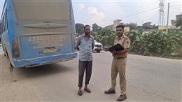 पंचकूला पुलिस ने 5 प्राइवेट बसों व 4 ट्रैक्टर-ट्रॉली के काटे चालान