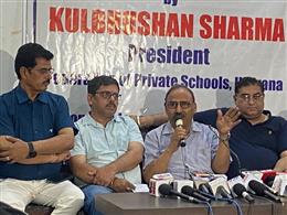 हरियाणा बना बच्चों का दाखिला रोकने वाला पहला प्रदेश, MIS पोर्टल बंद करना शिक्षा पर ताला: कुलभूषण शर्मा