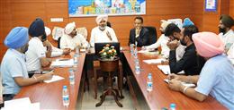 वेरका के आउटसोर्स यूनियन से जुड़े मुद्दों के समाधान के लिए उच्च-स्तरीय कमेटी गठित करने के निर्देश