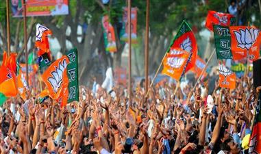 अमित शाह के आगमन से एक दिन पहले कांग्रेस नेता ने किया भाजपा का दामन थामने का फैसला 