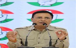 भाजपा की “वसूली सरकार” ने हरियाणा के आम जनमानस पर फिर डाला बोझ : रणदीप सुरजेवाला