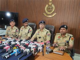 **भिंडी सैदां ग्रेनेड हमला: ISI लिंक, 6 गिरफ्तार**