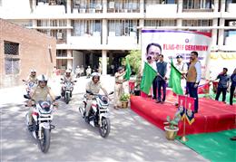 “गार्डियन्स ऑफ द रोड” थीम के तहत चंडीगढ़ पुलिस द्वारा नए वाहनों को हरी झंडी