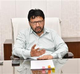 एनआरआई समस्याओं के लिए पंजाब में हर महीने दो बैठकें आयोजित होंगी