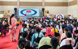 पंजाब पुलिस का ‘संपर्क अभियान’ युवाओं को गैंगस्टरों से दूर रहने के लिए कर रहा जागरूक