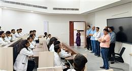 आयुर्वेद रोगों के उपचार के साथ संपूर्ण जीवनशैली : प्रो. सतीश गंधर्व