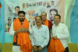 अमृतसर में अक्षय शर्मा ने सुनी व्यापारियों की समस्याएं