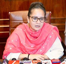 सरकारी अस्पतालों में पीपीपी मोड पर होगी सफाई और सुरक्षा व्यवस्था : आरती सिंह राव