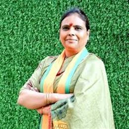हुनर, शिक्षा और मेहनत से ही बनेगा युवाओं का उज्ज्वल भविष्य: डा. अर्चना गुप्ता
