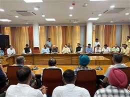 सीपीए सम्मेलन के सफल आयोजन पर विस अध्यक्ष ने स्टाफ की सराहना की