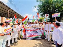राहुल गांधी के जन्मदिवस पर कांग्रेस का रक्तदान शिविर व रोजगार मेला