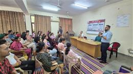 आशा किरण में दिव्यांगजनों के लिए एसआईआर जागरूकता अभियान