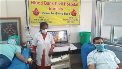 कोरोना का साइड इफैक्ट:पंजाब के अस्पतालों में खून की कमी 