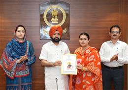 हरदीप सिंह मुंडियां ने जल आपूर्ति एवं स्वच्छता विभाग के 52 नव-नियुक्त कर्मचारियों को सौंपे नियुक्ति पत्र 
