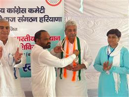 युवाओं के भविष्य से खिलवाड़ नहीं होने देंगे: राव नरेंद्र सिंह