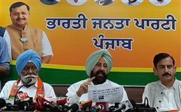 केंद्रीय गृह मंत्री अमित शाह जी हर सवाल का जवाब सदन में देंगे, राहुल गांधी चर्चा से डरकर न भागें : ढिल्लों
