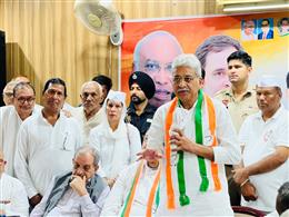 जींद में कांग्रेस का संगठनात्मक मंथन, विधानसभा स्तर पर नेताओं-कार्यकर्ताओं से संवाद