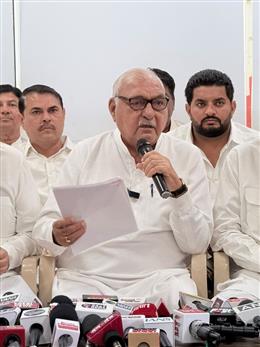 अपना वादा निभाए बीजेपी, HKRN कर्मियों को तुरंत प्रभाव से पक्का करे सरकार- कांग्रेस  