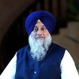 ‘समरथ गुरु सिर हाथ धरयो’ के संदेश के साथ सुखबीर बादल की छवि सुधारने में जुटा अकाली दल